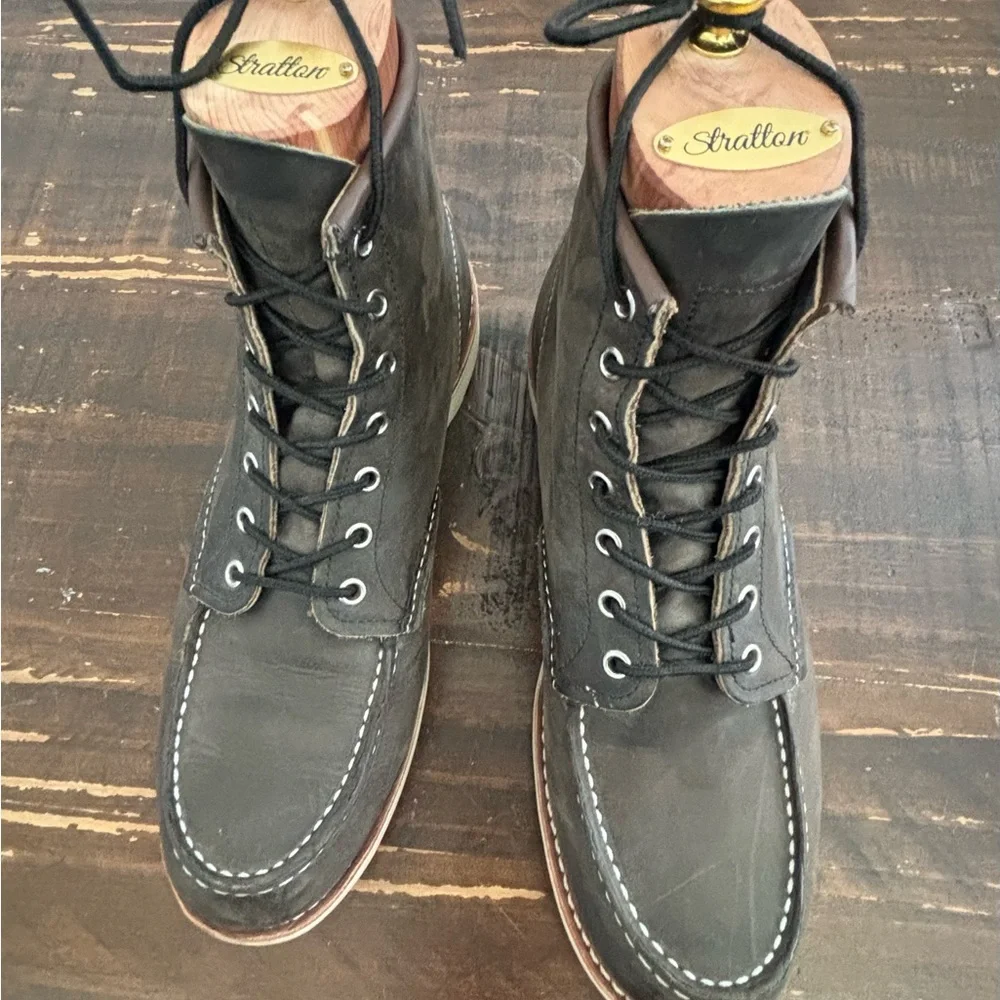 Redwing 8890 Charcoal Rough & Tough Boots - Picture 4 of 11
